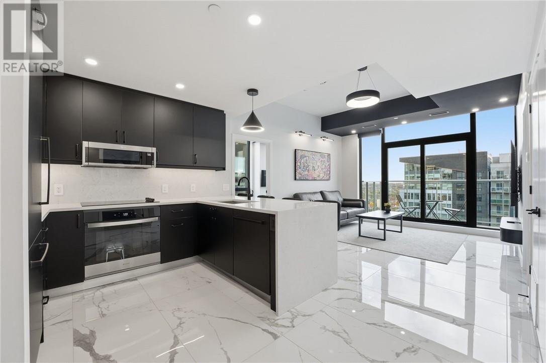180 George Street Unit# PH206 - Photo 14