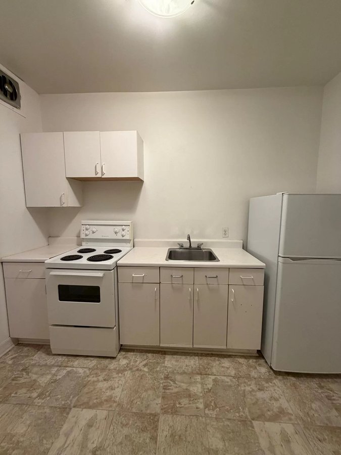 182 Lisgar Street - Photo 8