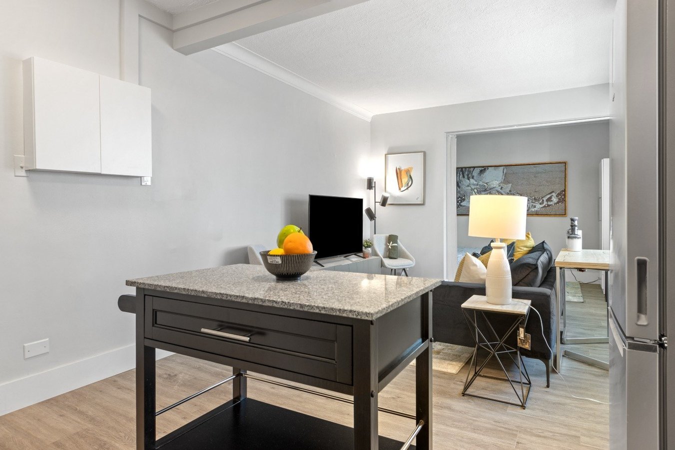 280 Laurier Avenue East - Photo 9