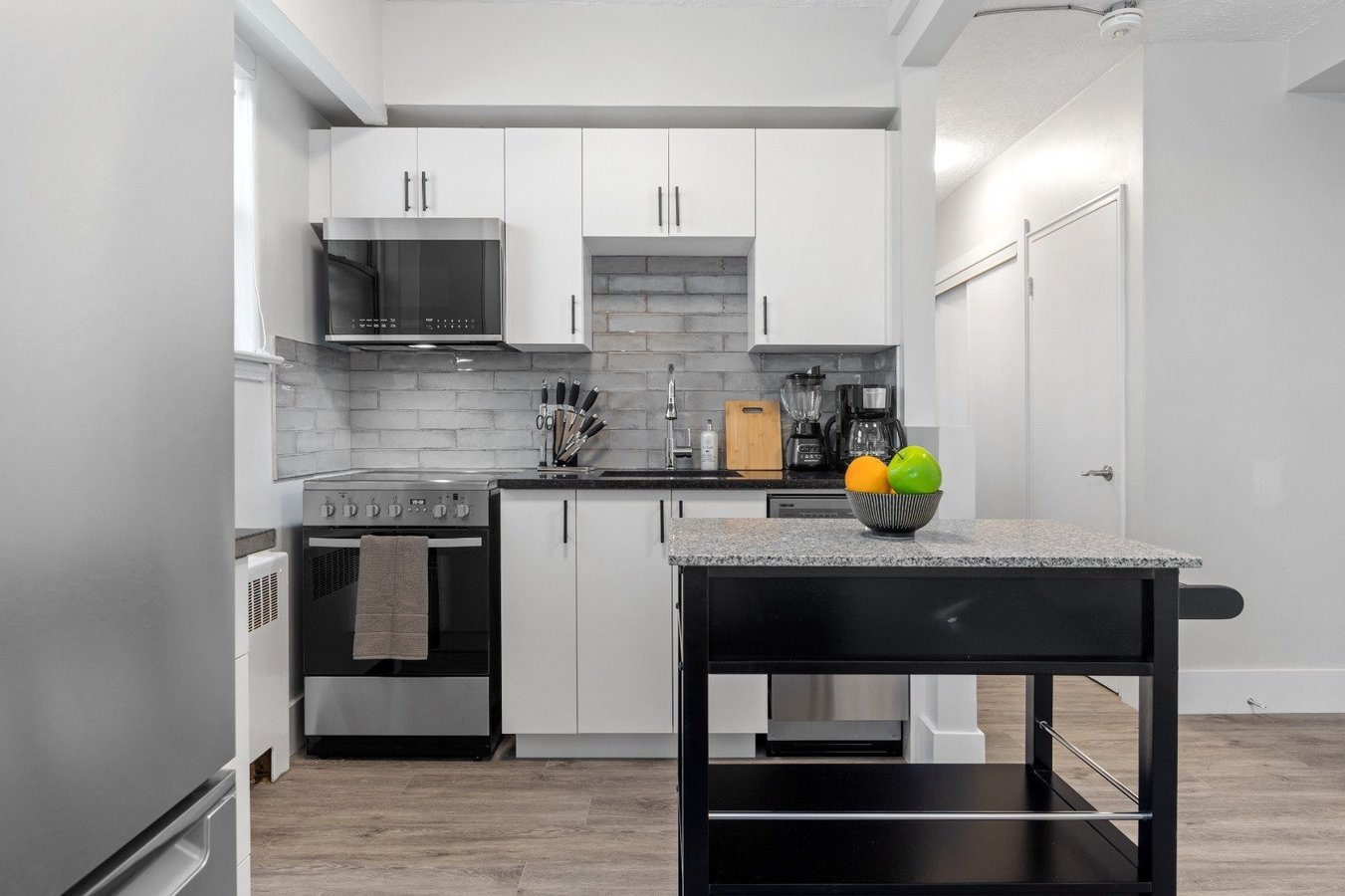 280 Laurier Avenue East - Photo 11