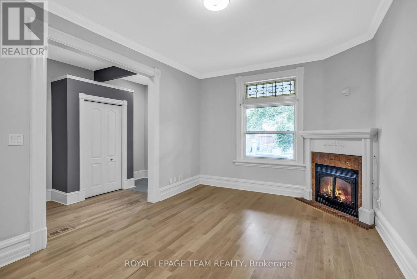 90 FOURTH AVENUE - Photo 5