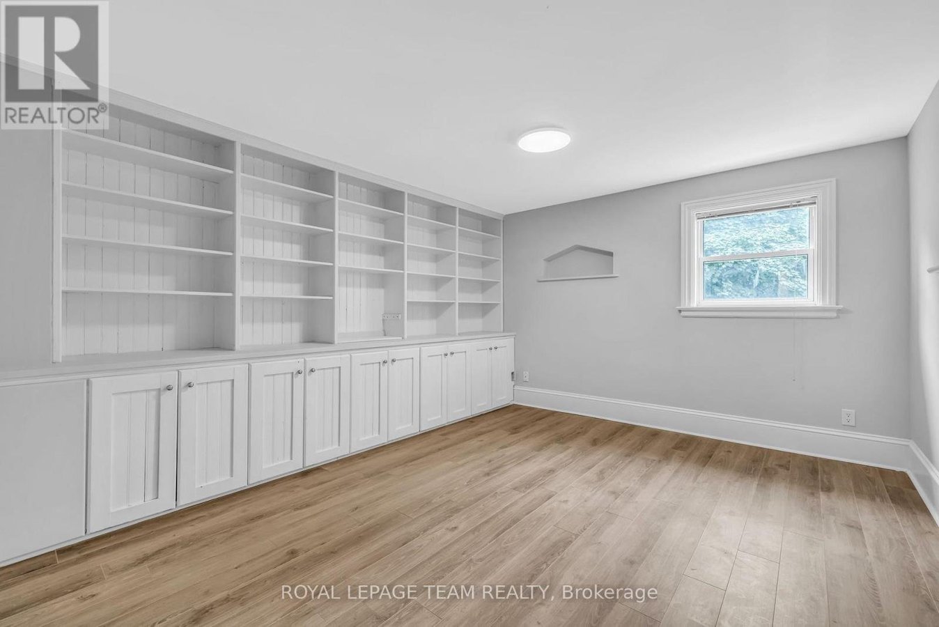 90 FOURTH AVENUE - Photo 11
