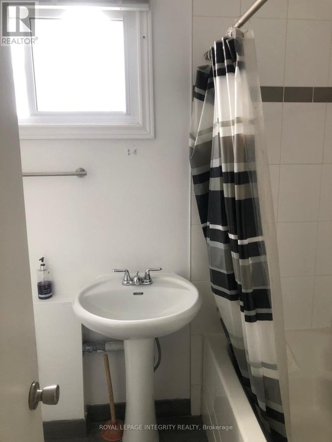 129 PAMILLA STREET - Photo 17