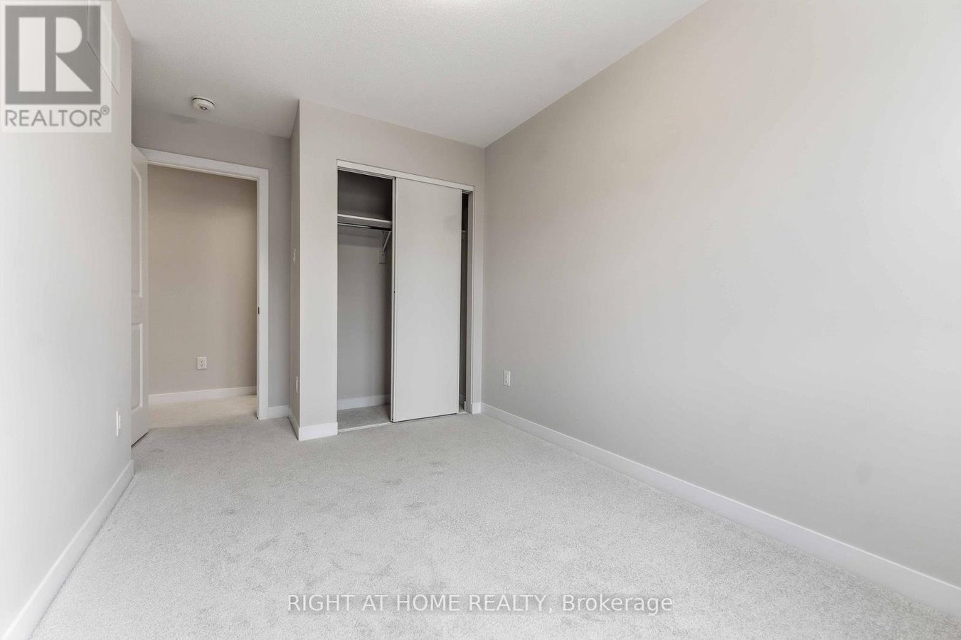 290 LES EMMERSON DRIVE - Photo 16