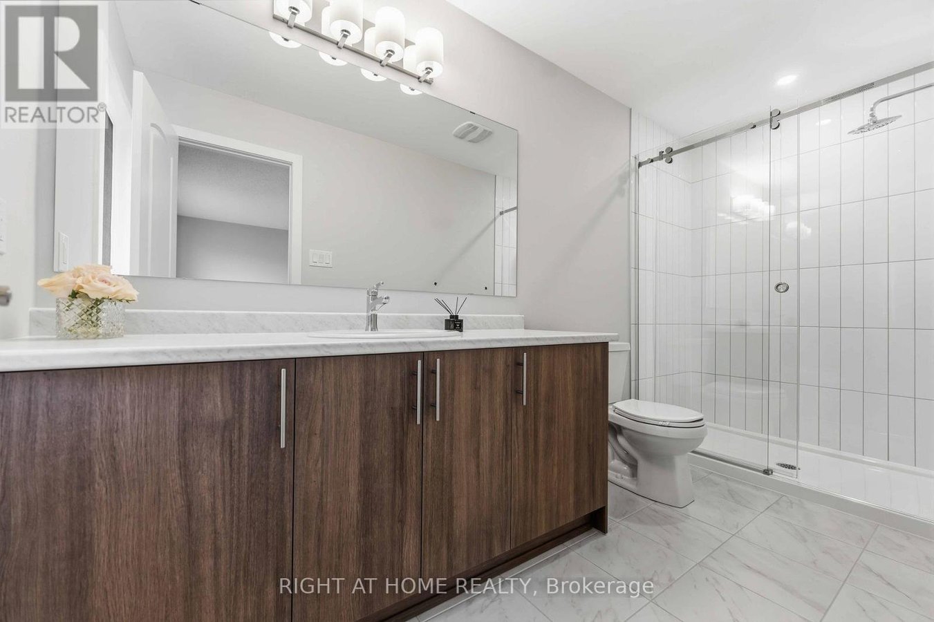 290 LES EMMERSON DRIVE - Photo 23