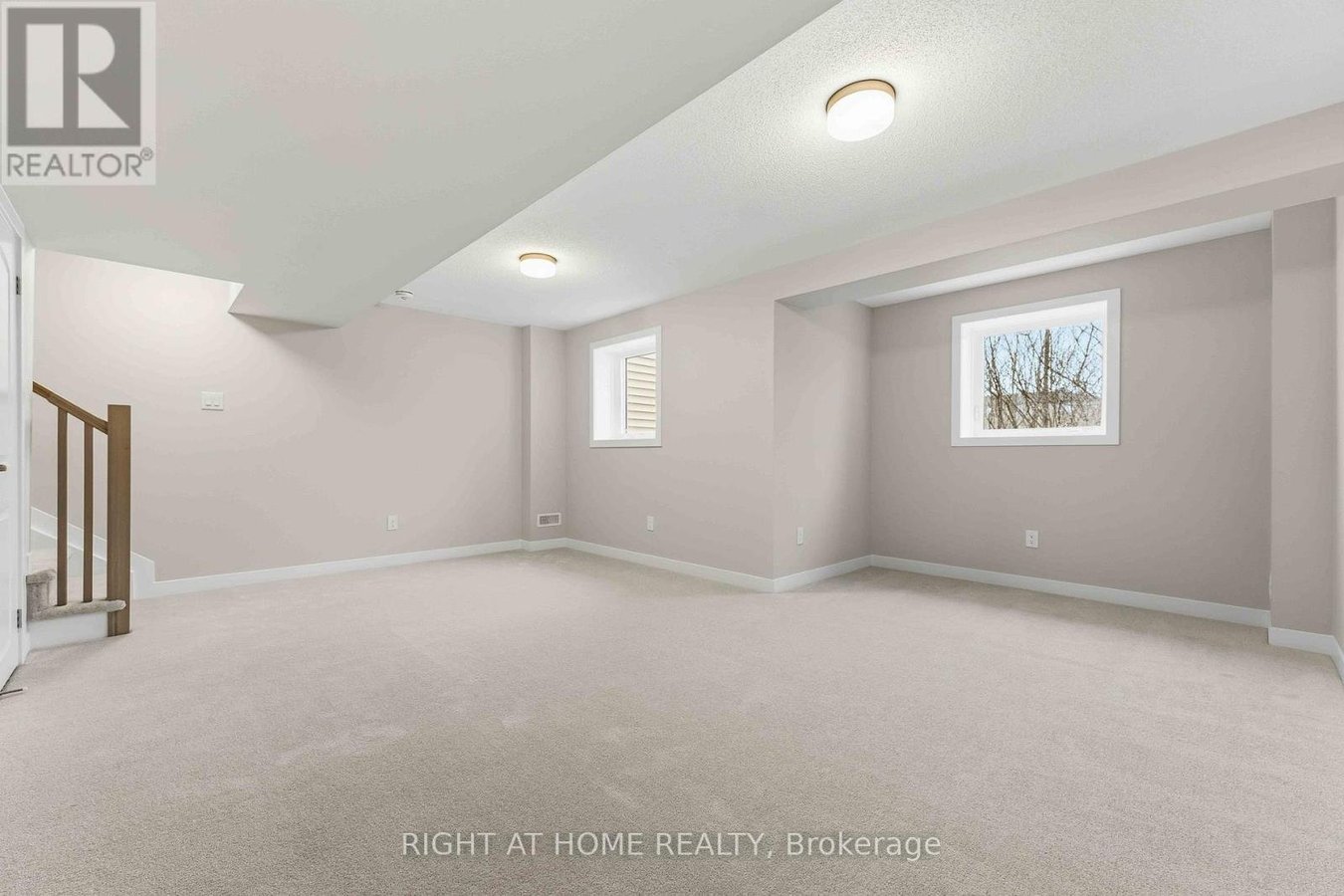 290 LES EMMERSON DRIVE - Photo 29