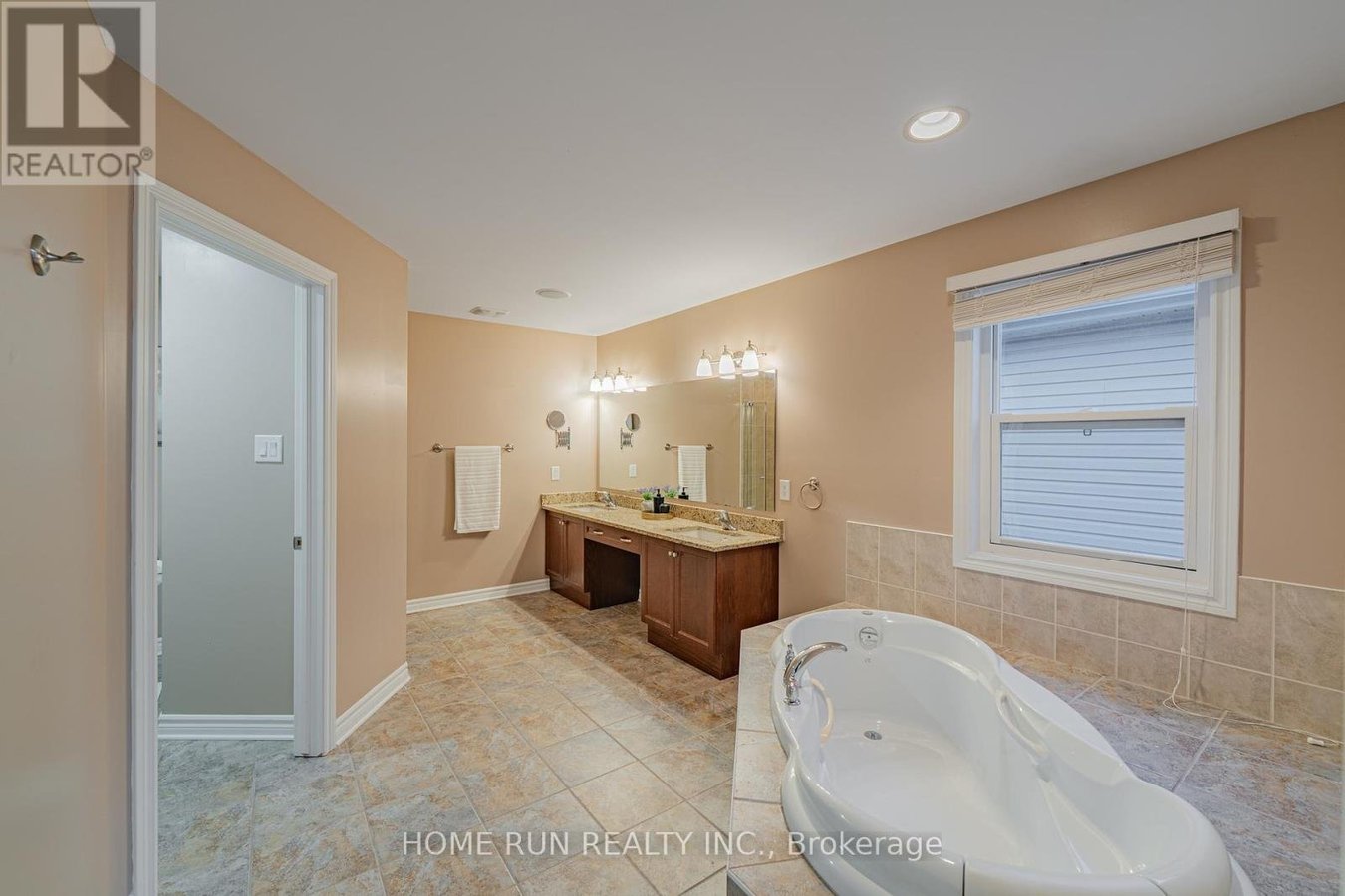 405 TARTARUGA LANE - Photo 36