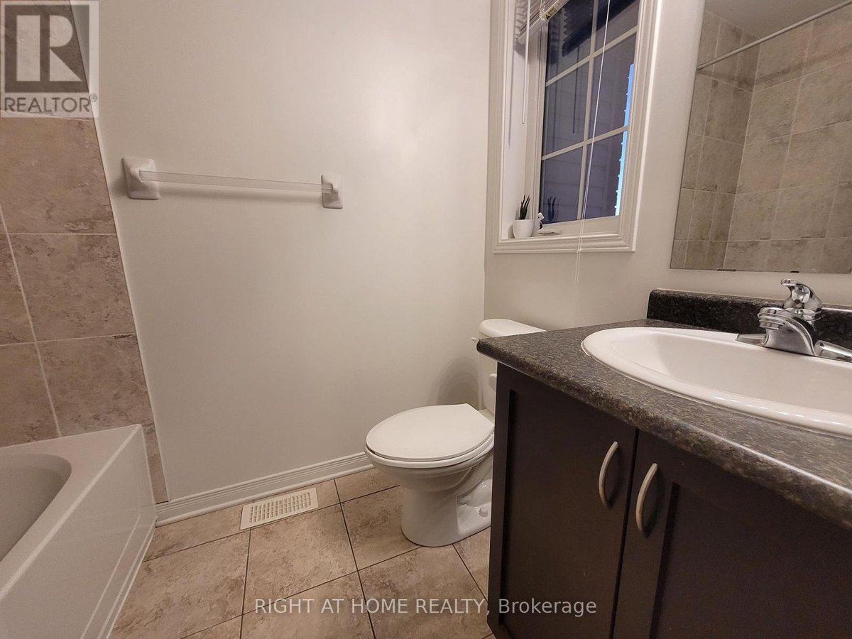 204 ROLLING MEADOW CRESCENT - Photo 15
