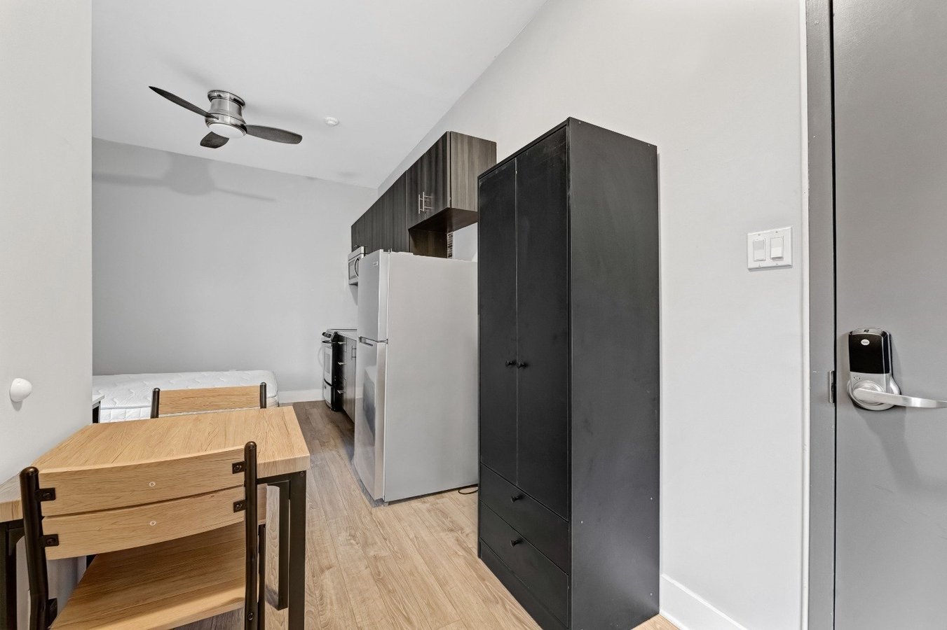 245 Laurier Avenue East - Photo 12
