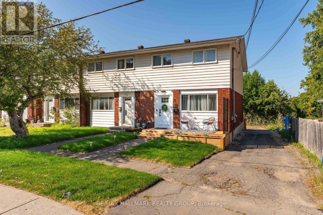 820 GRENON AVENUE - Photo 1