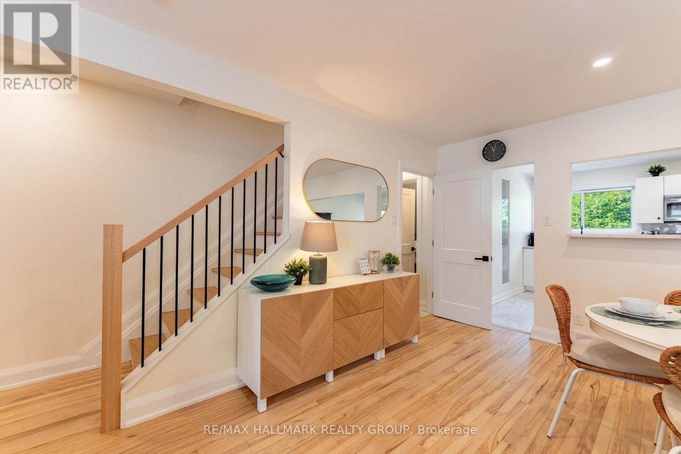 820 GRENON AVENUE - Photo 7