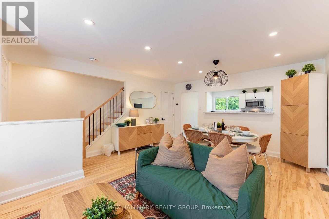 820 GRENON AVENUE - Photo 13