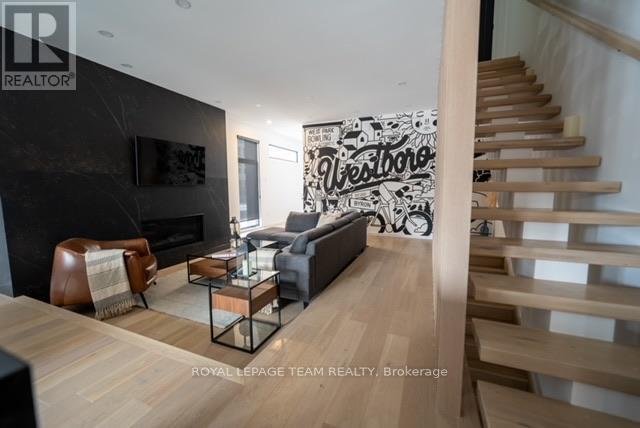 358 BYRON AVENUE - Photo 7