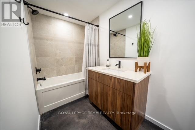 358 BYRON AVENUE - Photo 22
