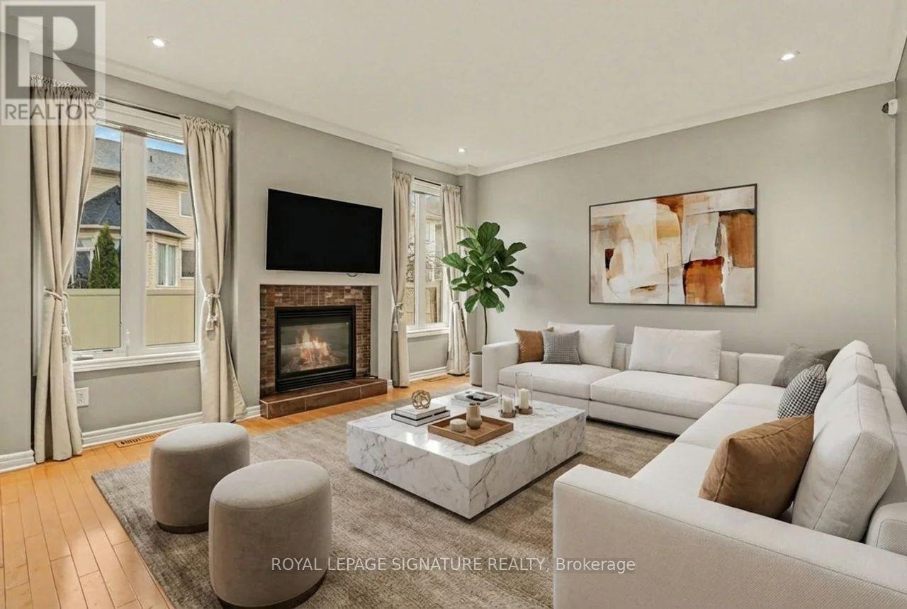 129 TAPESTRY DRIVE - Photo 1