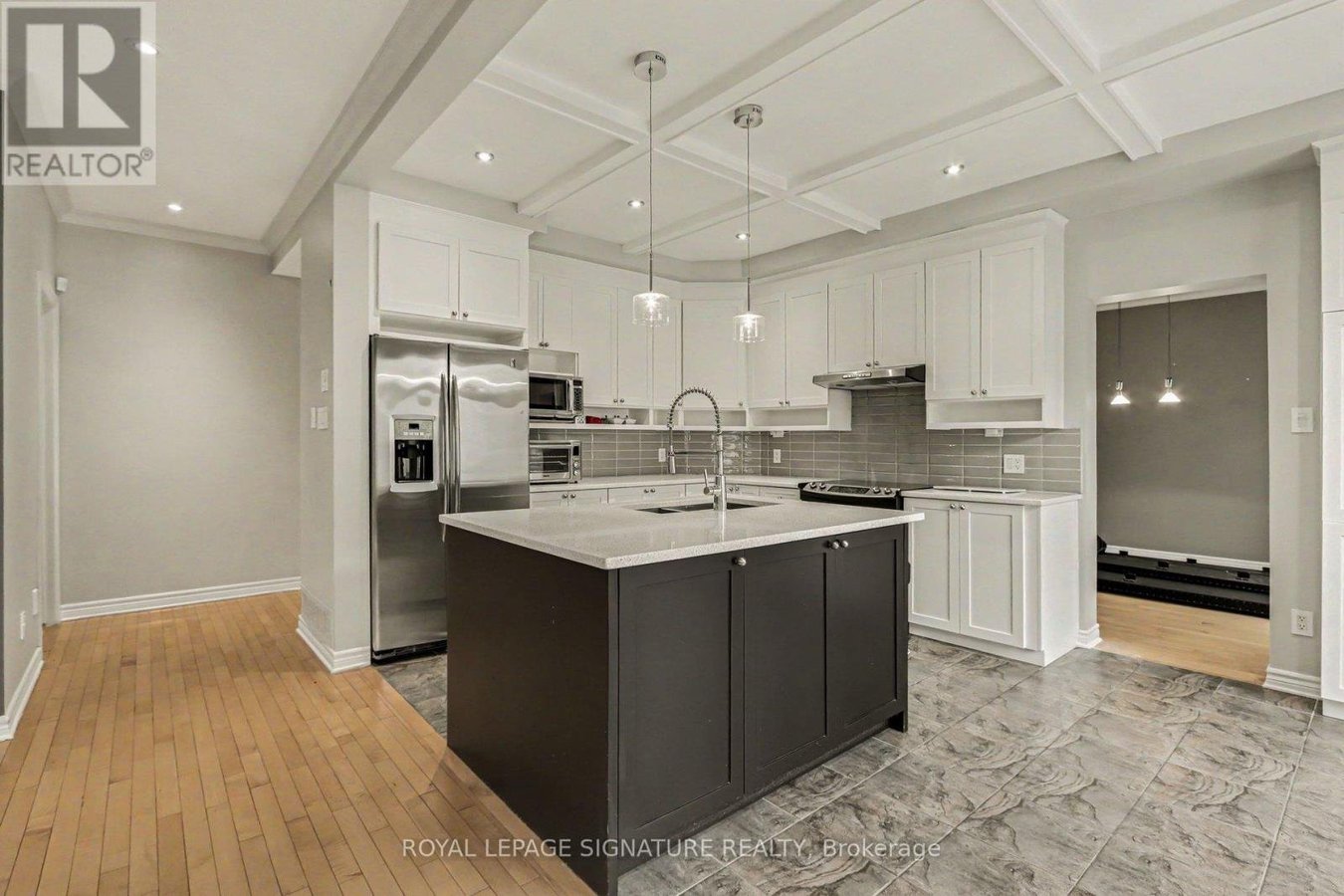 129 TAPESTRY DRIVE - Photo 7