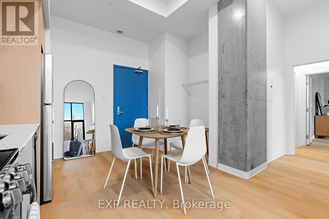 101 CHAMPAGNE AVENUE S - Photo 7
