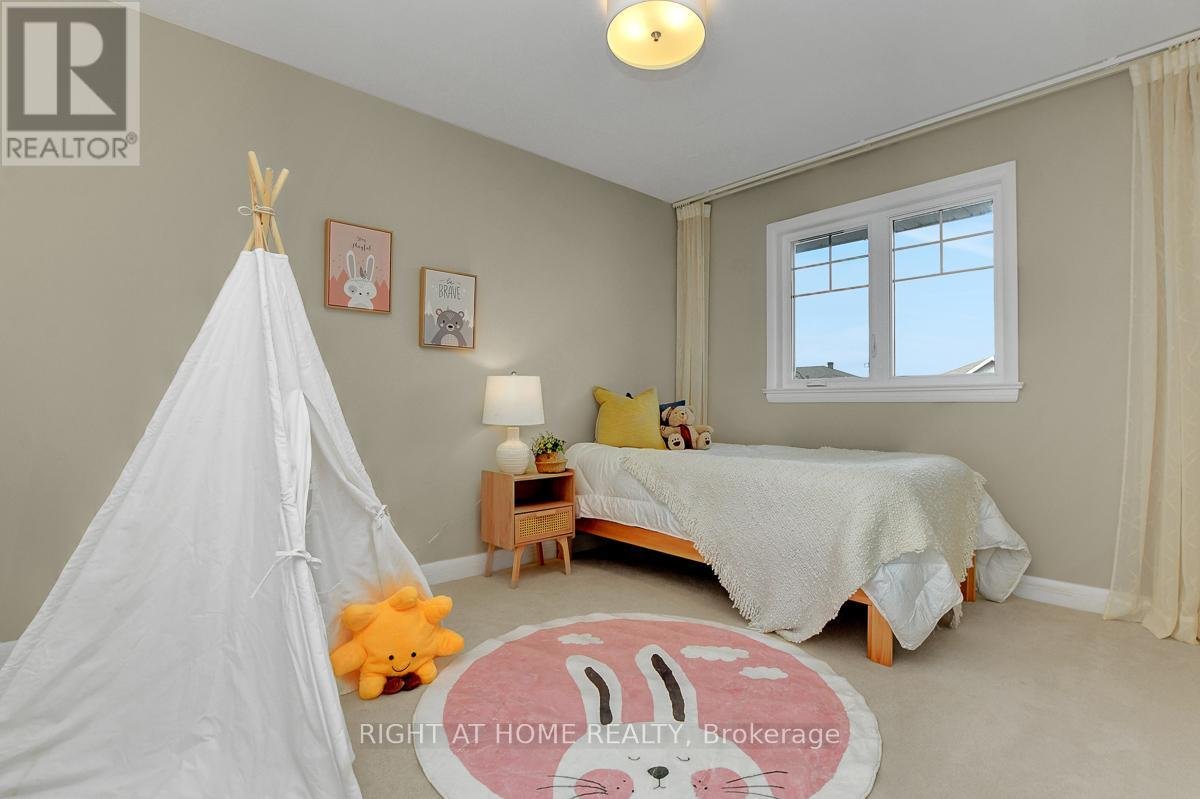 52 ARKOSE STREET - Photo 22