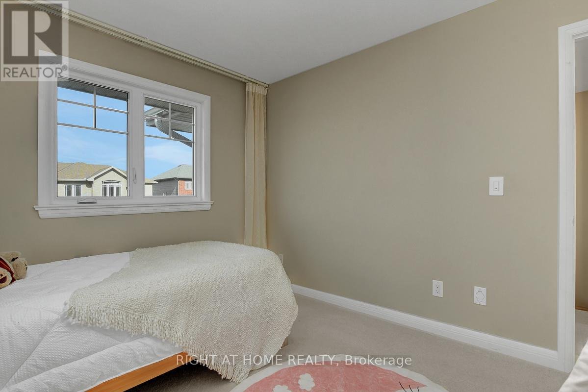 52 ARKOSE STREET - Photo 24