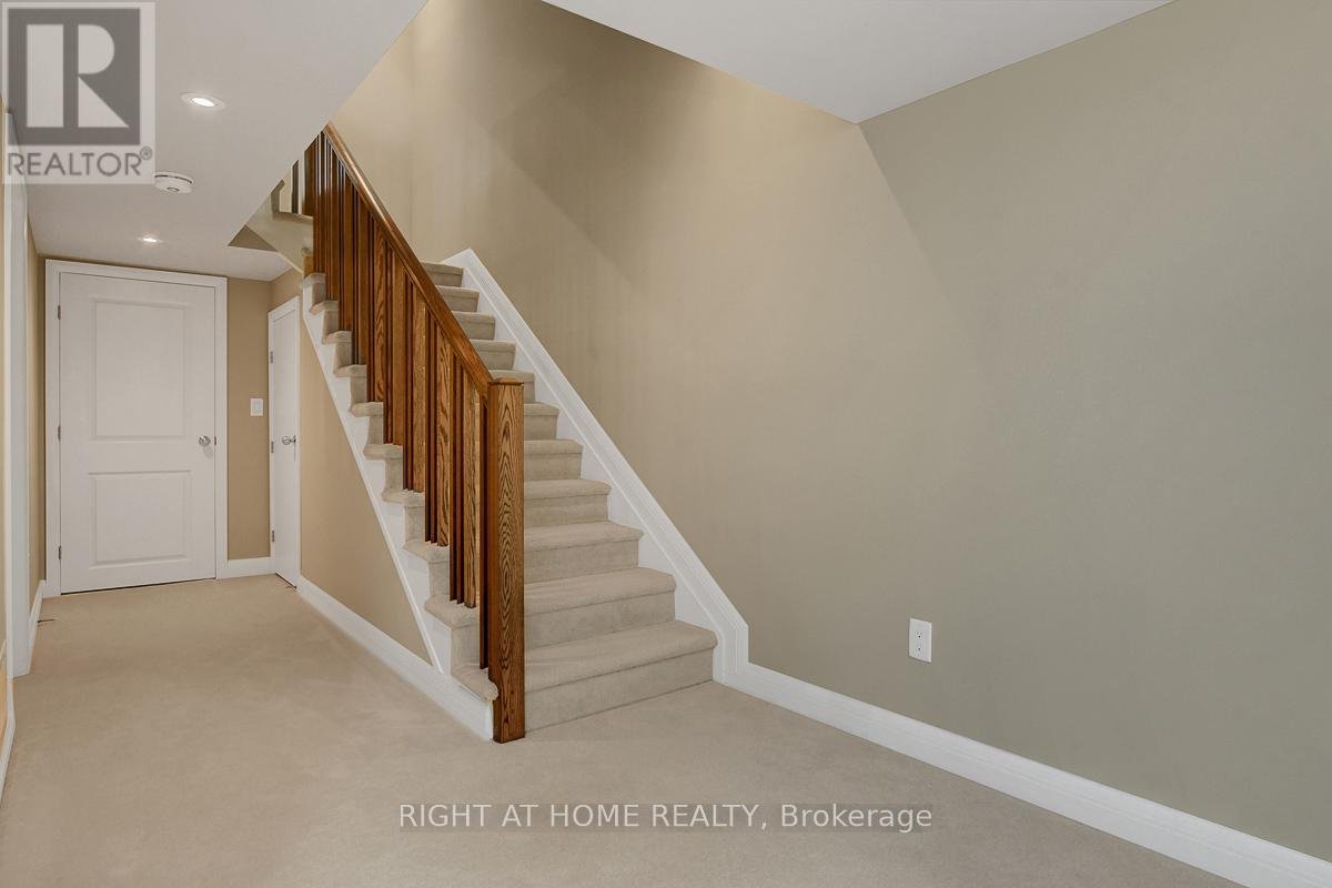52 ARKOSE STREET - Photo 35