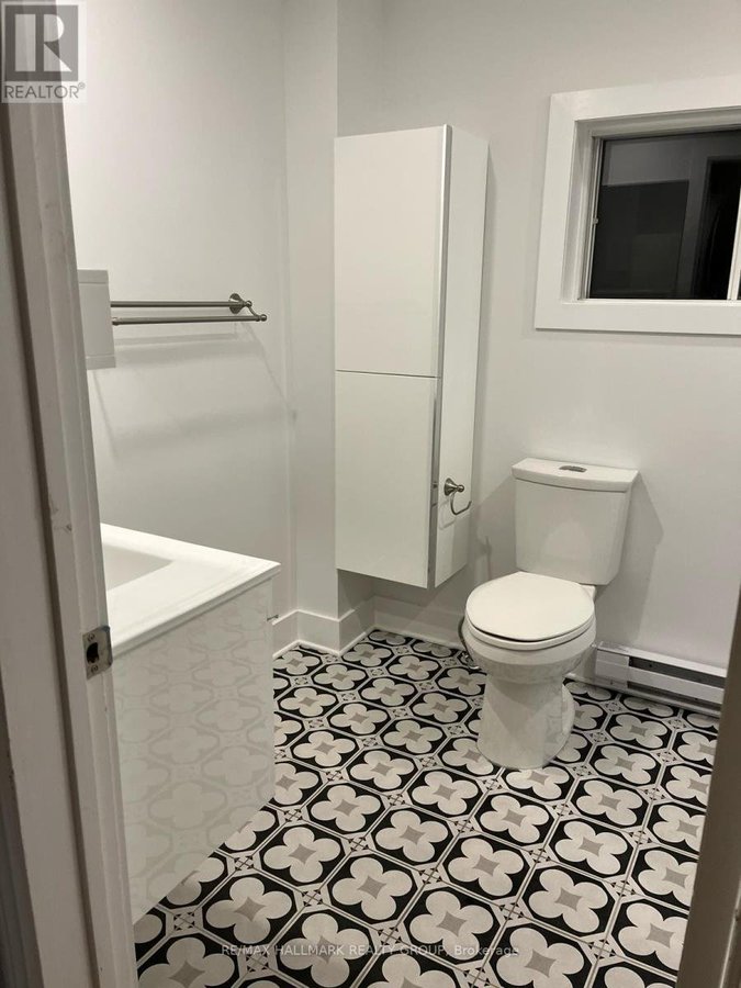 2 - 133 SPADINA AVENUE - Photo 7