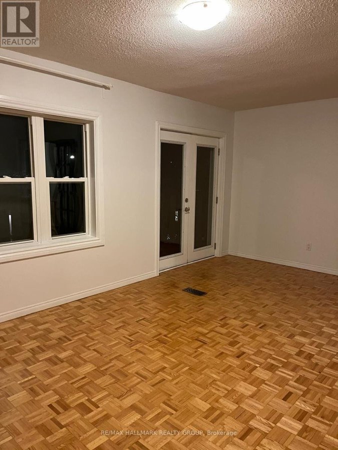 2 - 133 SPADINA AVENUE - Photo 12