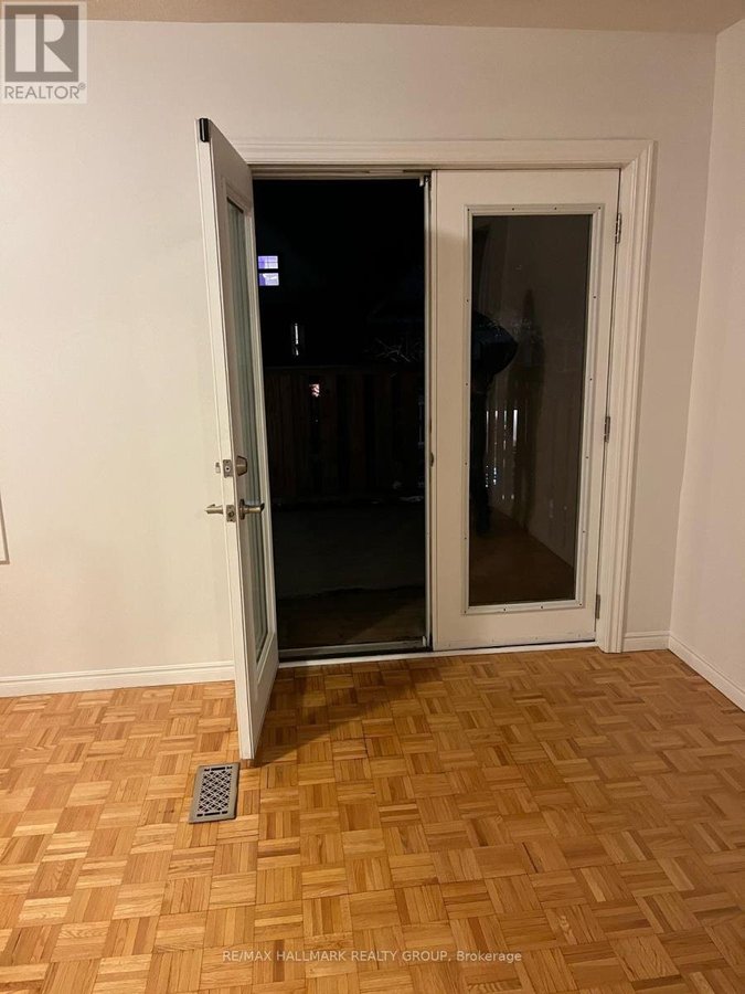 2 - 133 SPADINA AVENUE - Photo 17