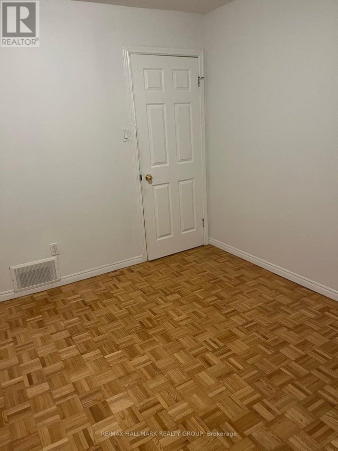 2 - 133 SPADINA AVENUE - Photo 20