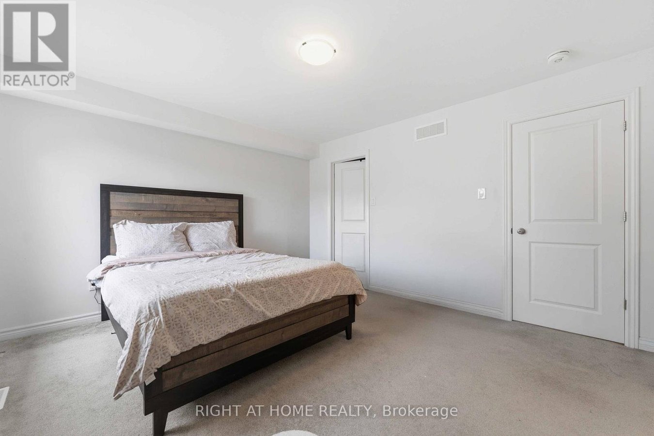 695 CAPRICORN CIRCLE - Photo 19