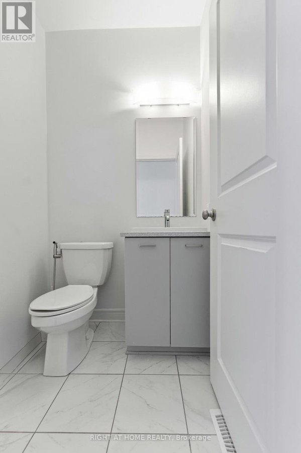 695 CAPRICORN CIRCLE - Photo 22
