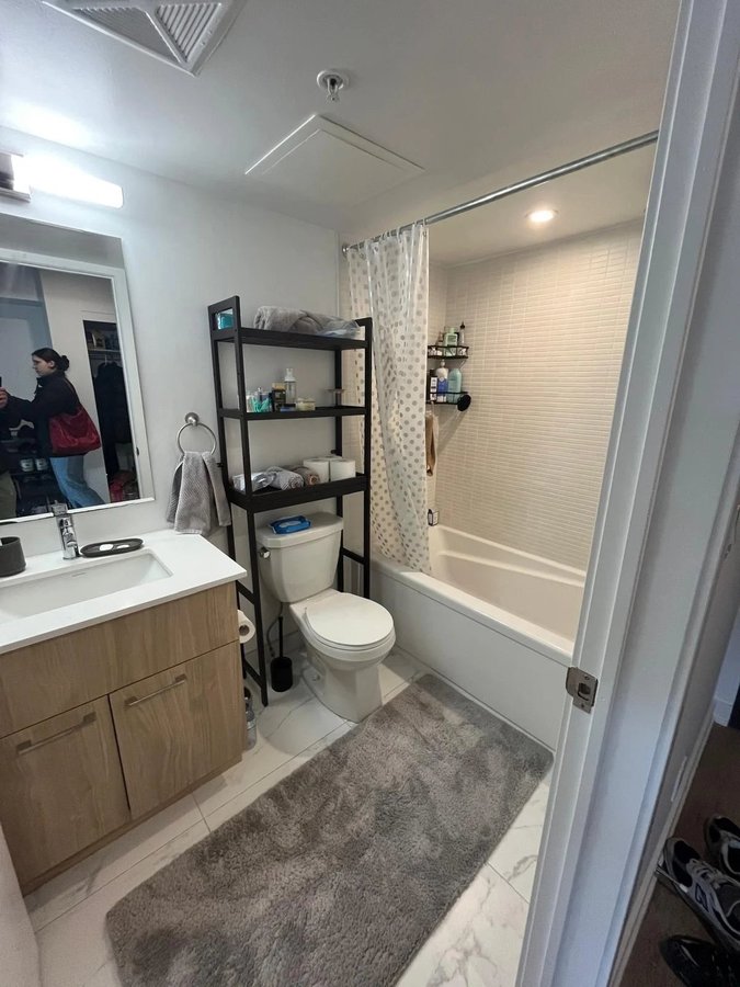 29 Robinson Avenue - Photo 1