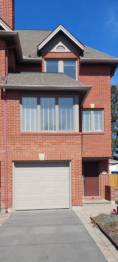 290 Crichton Street - Photo 1
