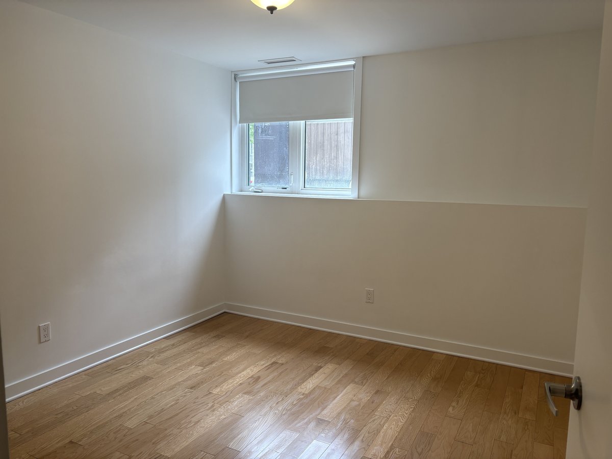 132 Daly Avenue - Photo 11