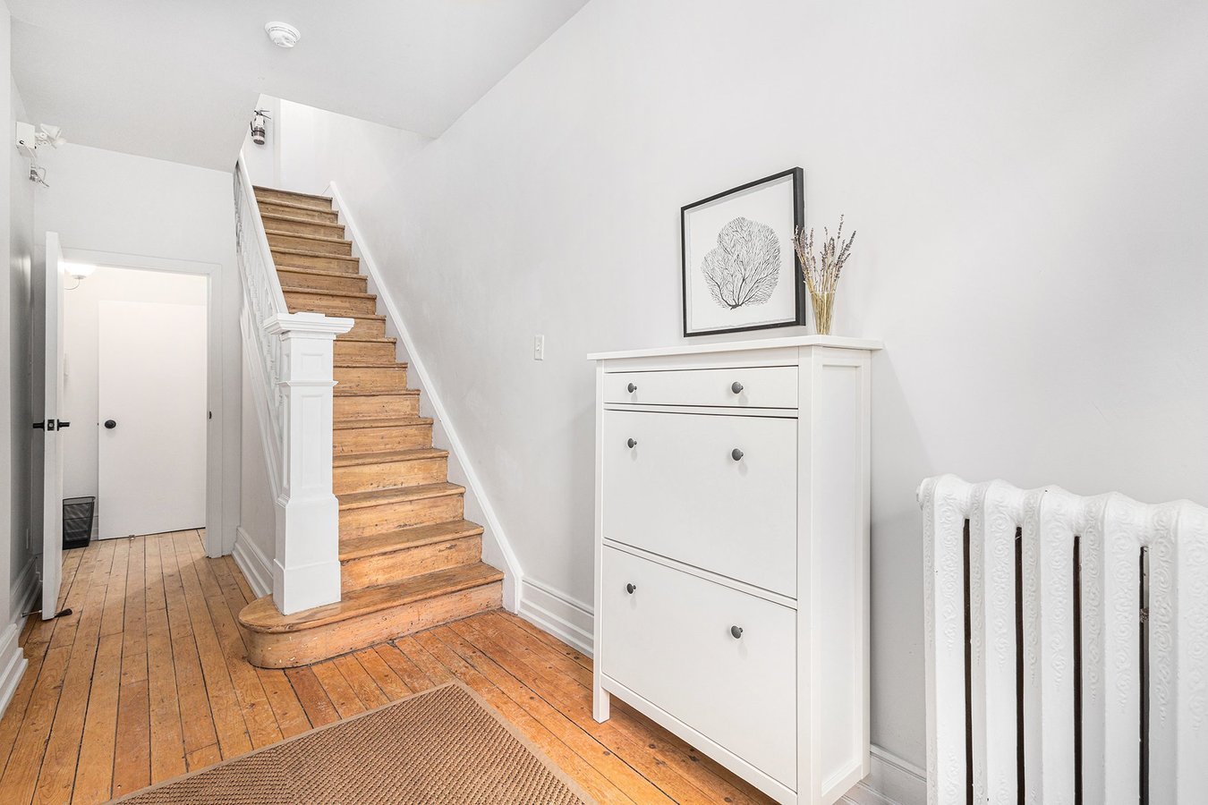208 Clarence Street - Photo 14