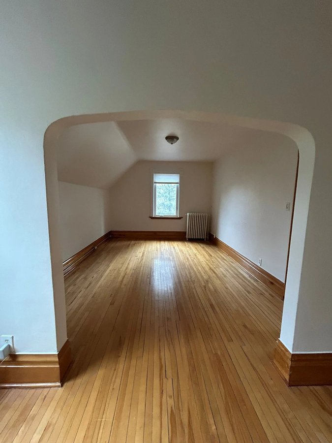 448 Riverdale Avenue - Photo 3