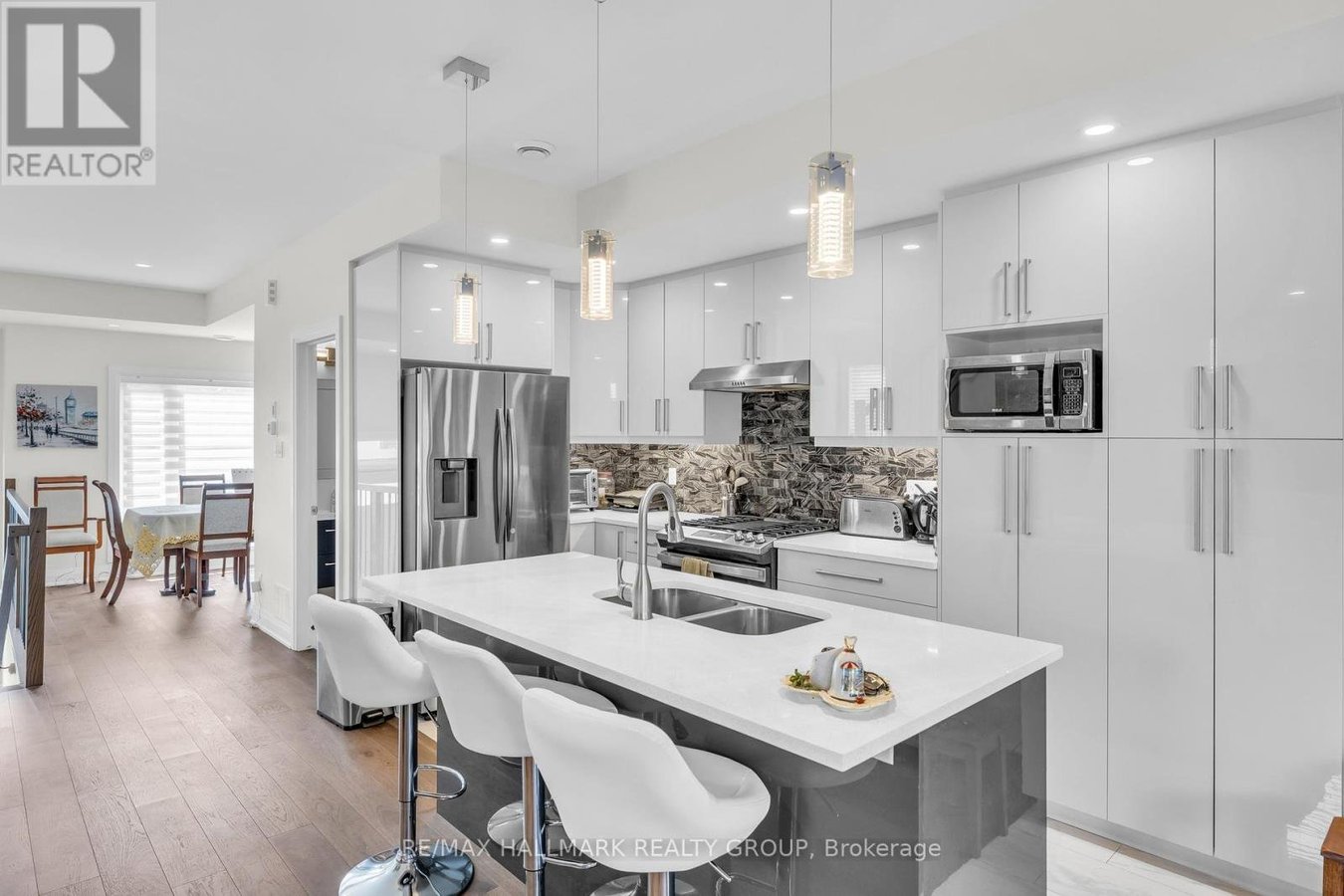 163 LONGPRE STREET - Photo 9