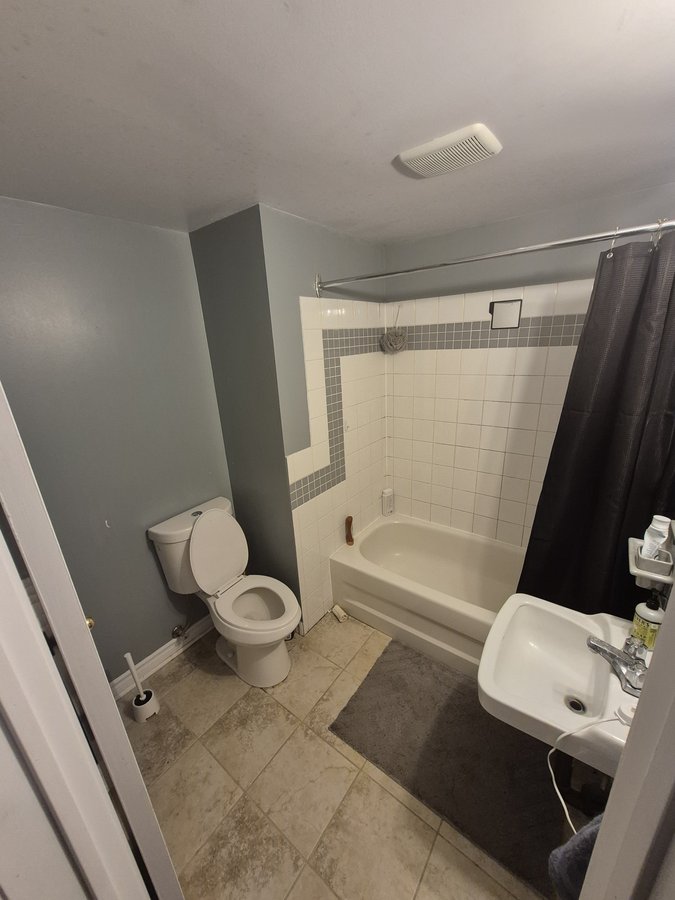 327 Somerset Street East - Photo 3