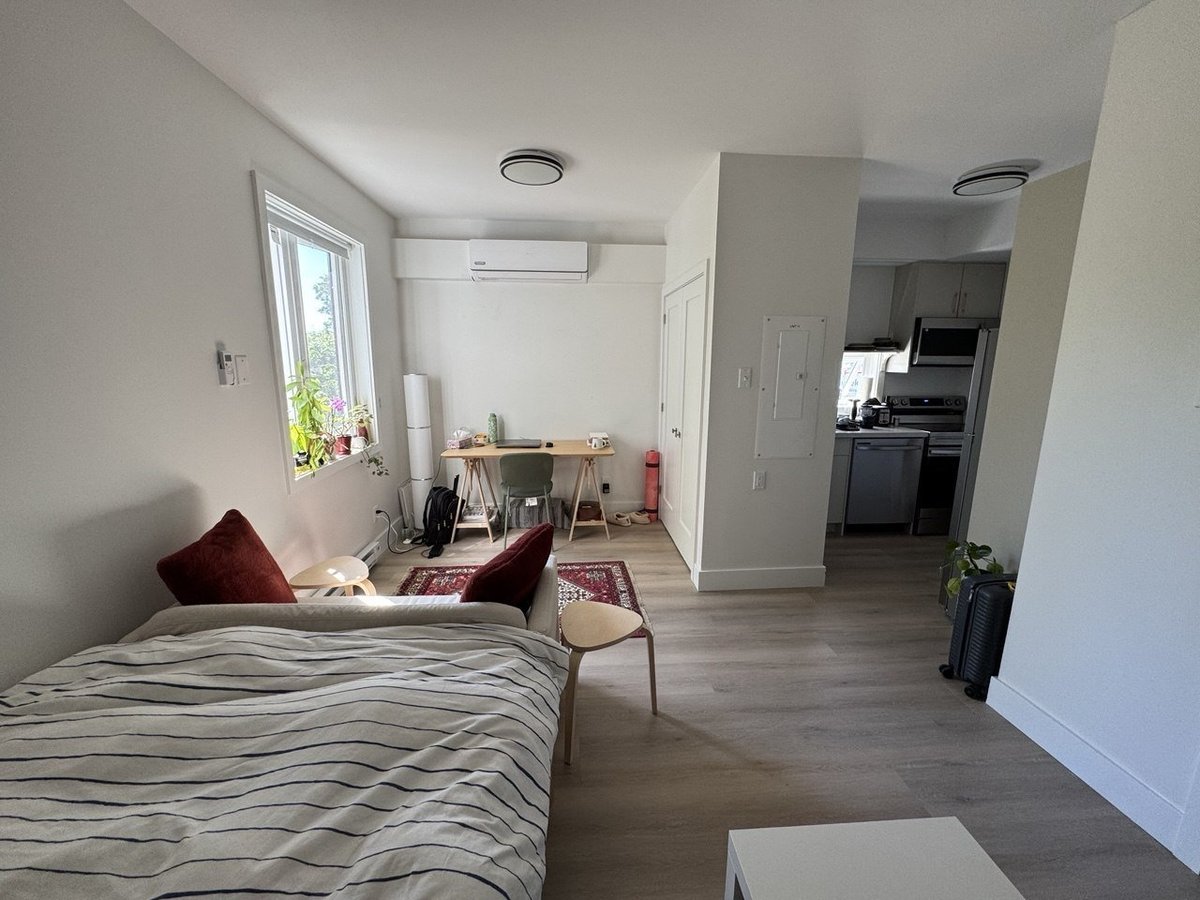 61 Pinehurst Avenue - Photo 4
