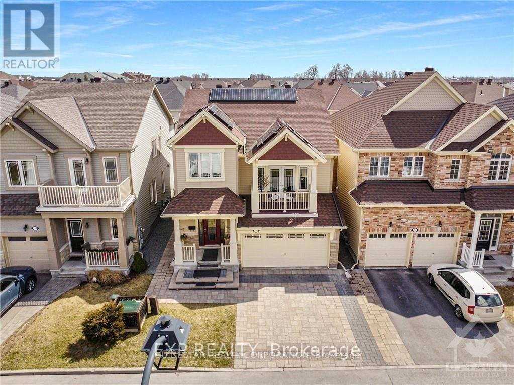 215 RIVERTREE STREET - Photo 2