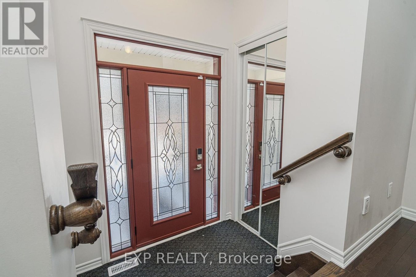 215 RIVERTREE STREET - Photo 3