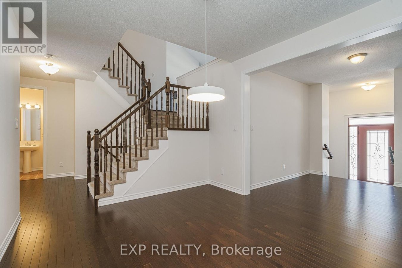 215 RIVERTREE STREET - Photo 7