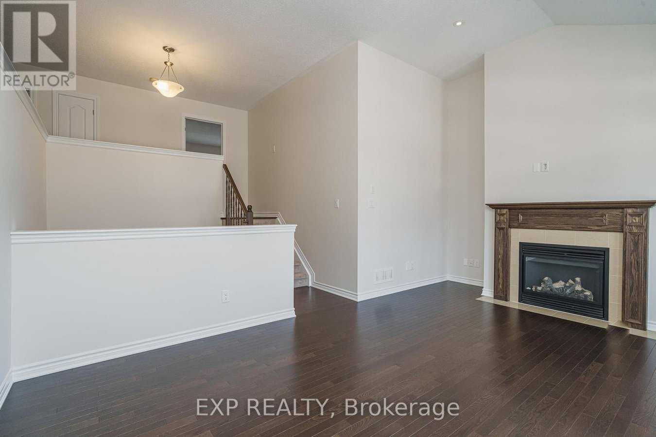 215 RIVERTREE STREET - Photo 14