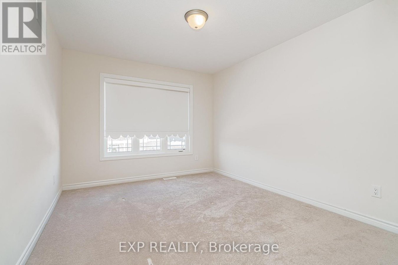 215 RIVERTREE STREET - Photo 24