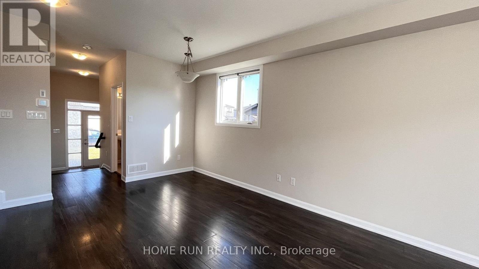 580 LILITH STREET - Photo 6