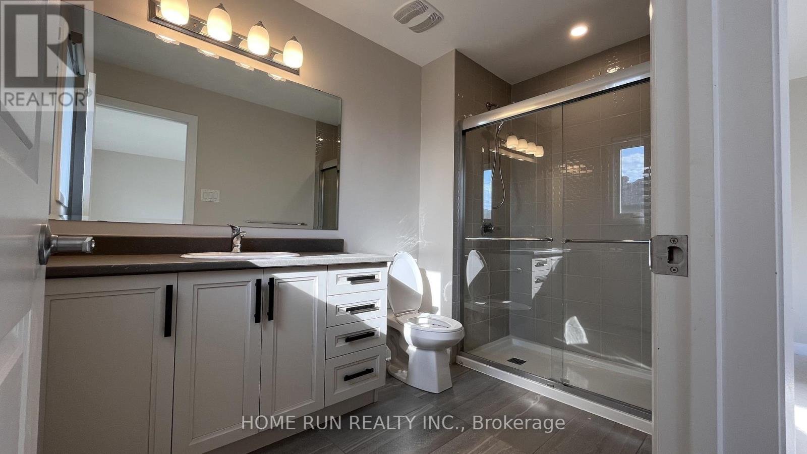 580 LILITH STREET - Photo 9