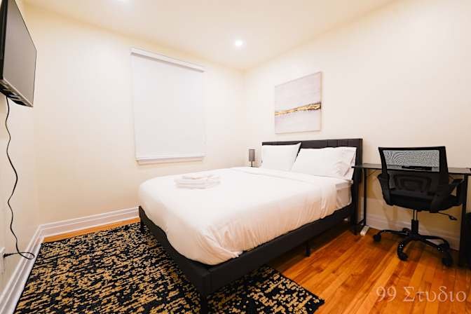 Woodroffe Avenue - Photo 1