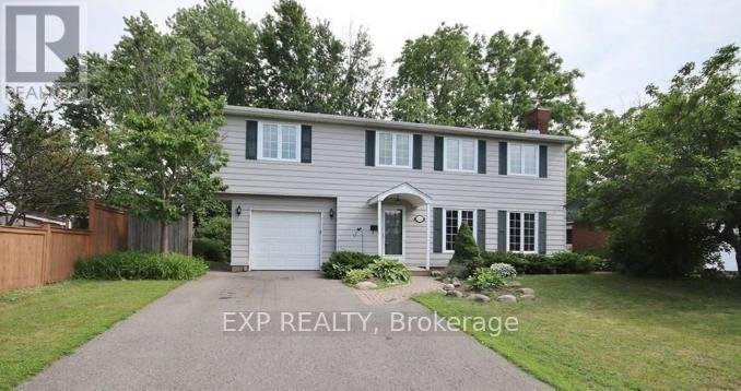 1326 FONTENAY CRESCENT - Photo 2