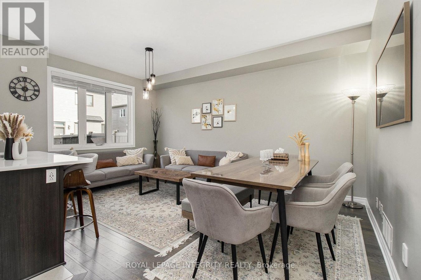 675 LAURALEAF CRESCENT - Photo 4