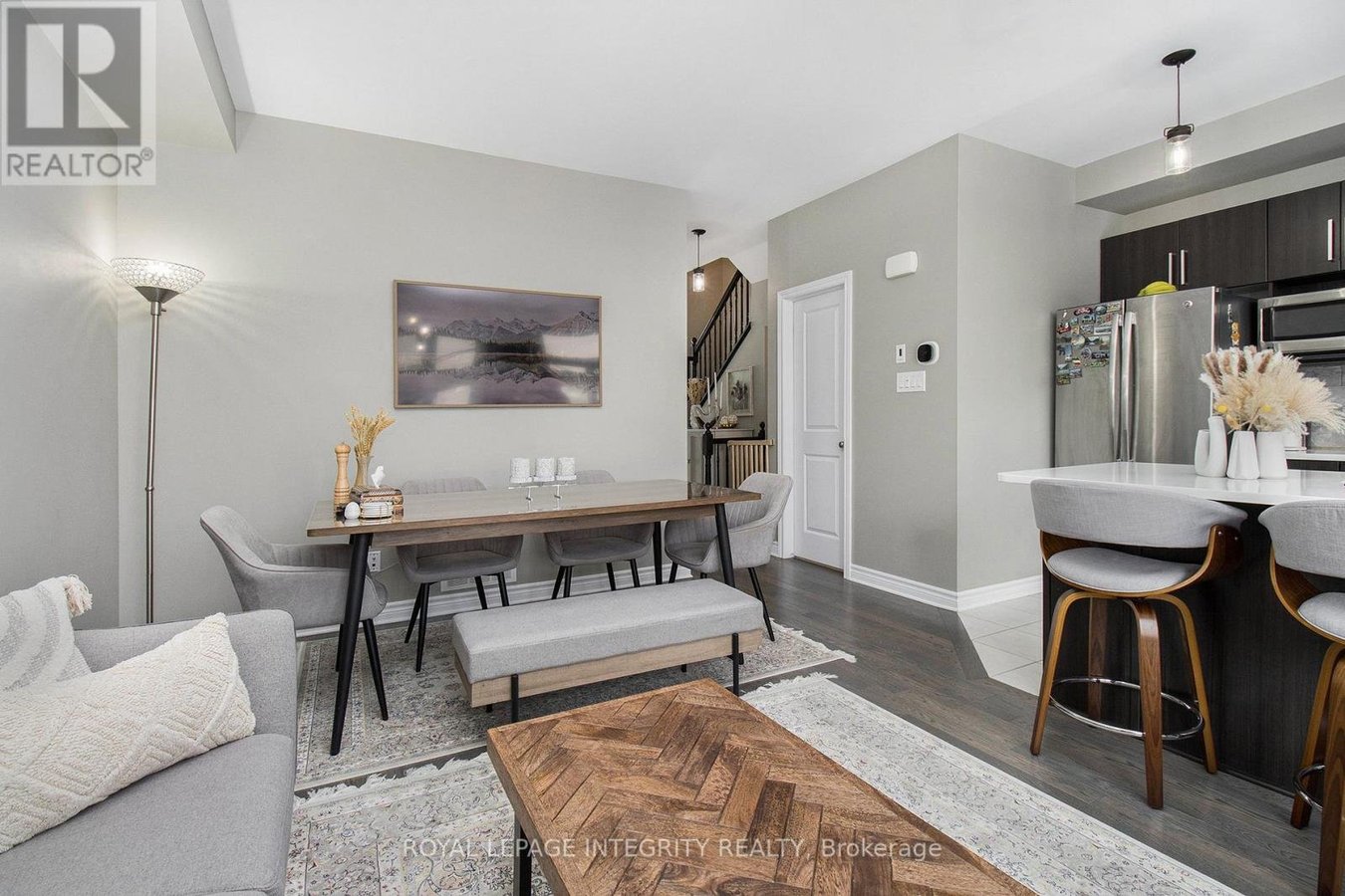 675 LAURALEAF CRESCENT - Photo 9