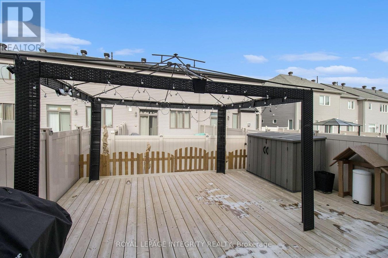675 LAURALEAF CRESCENT - Photo 24
